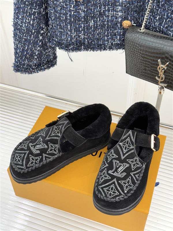 2025126113534349 310